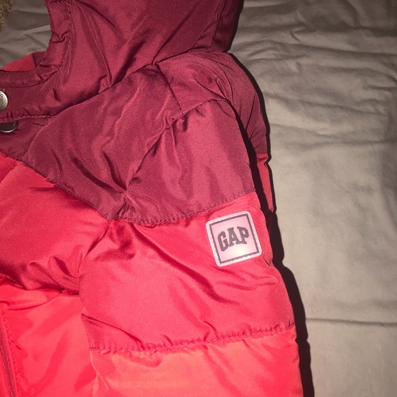 Gap 6-12 months Puff Jacket - Picture 3 of 4